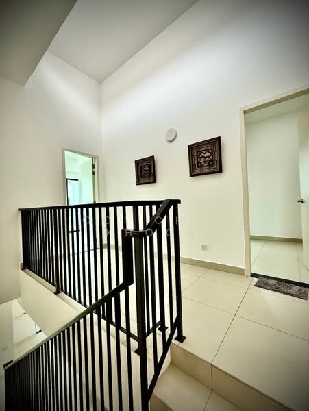Rumah Teres 2 Tingkat untuk Dijual di Bandar Cassia (Batu Kawan) - Ooi Chee Khoon - Top of Stairs  - PropertyGuru.com.my