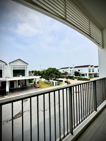 Rumah Teres 2 Tingkat untuk Dijual di Bandar Cassia (Batu Kawan) - Ooi Chee Khoon - Balcony  - PropertyGuru.com.my