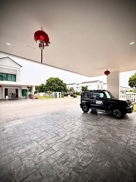 Rumah Teres 2 Tingkat untuk Dijual di Bandar Cassia (Batu Kawan) - Ooi Chee Khoon - Car Porch - PropertyGuru.com.my