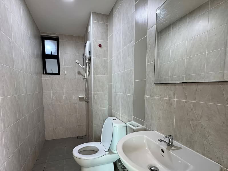 Servis Apartment untuk Dijual di Sky Breeze Service Apartment - Kennedy Looi - Bathroom - PropertyGuru.com.my