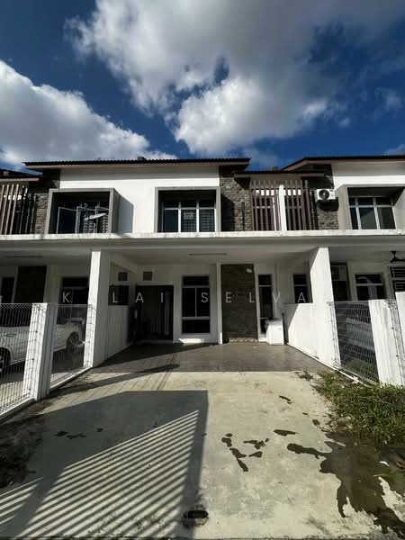 Rumah Teres 2 Tingkat untuk Disewa di Johor Bahru (Johor) - Kalai Selvan - Exterior - PropertyGuru.com.my