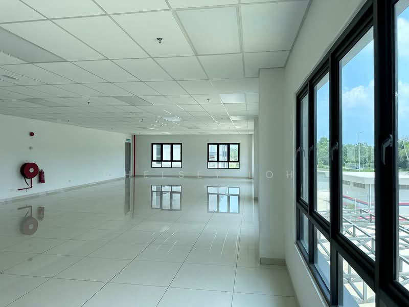 Semi-D Factory for Rent in Telok Panglima Garang (Selangor) - Chelsey Loh - Interior - PropertyGuru.com.my