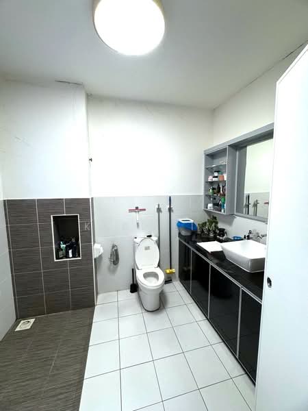 2-storey Terraced House for Sale in Setia Tropika (Johor Bahru) - Karl Lim - Bathroom - PropertyGuru.com.my