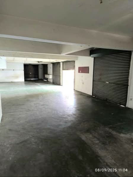 Kedai untuk Disewa di Seri Kembangan (Selangor) - Chong . - Interior - PropertyGuru.com.my