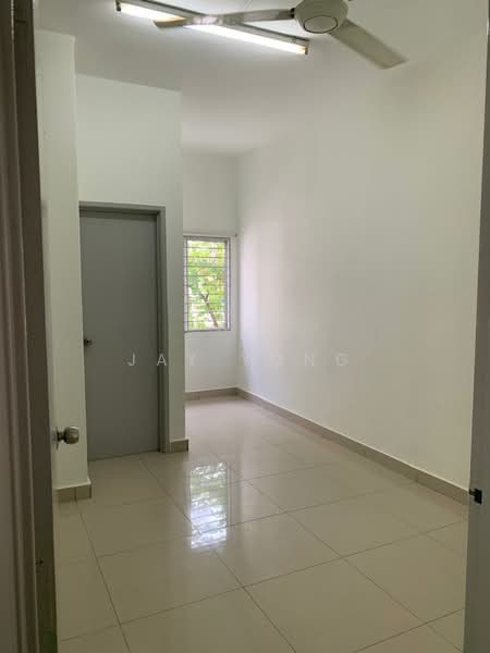 3-storey Terraced House for Rent in Sungai Buloh (Selangor) - Jay Yong - PropertyGuru.com.my