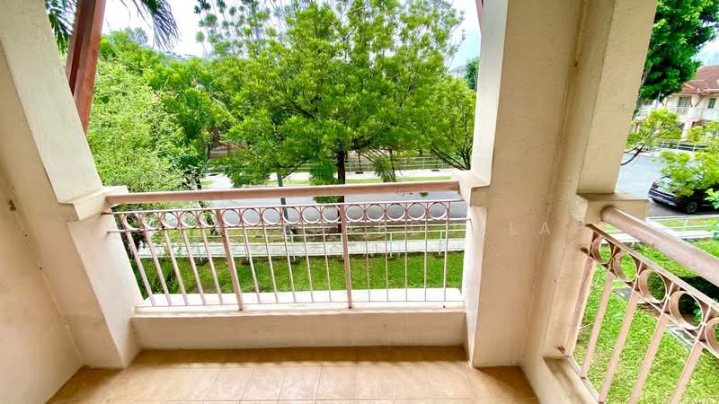 2-storey Terraced House for Sale in Presint 9 (Putrajaya) - Suhana Abdullah Sani - Balcony - PropertyGuru.com.my