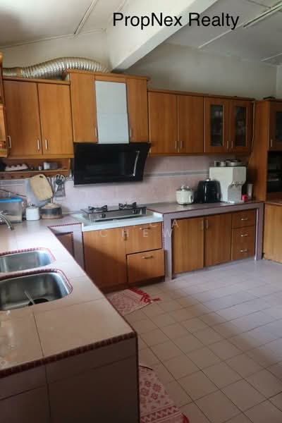 1-storey Terraced House for Sale in Bandar Teknologi Kajang (Kajang) - Erica Chew - Kitchen - PropertyGuru.com.my