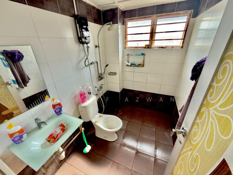 Condominium for Sale at Desa Ku II - Ashraf Azwan - Bathroom - PropertyGuru.com.my