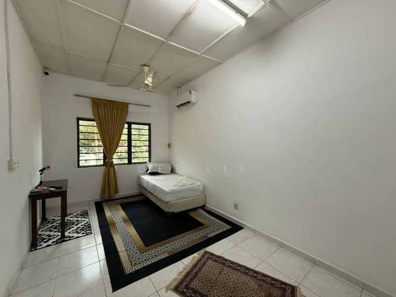 2-storey Terraced House for Sale in Taman Cempaka (Ampang) - GEE Lee - Bedroom - PropertyGuru.com.my
