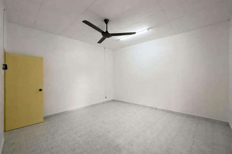 2-storey Terraced House for Sale in Taman Desaria (Petaling Jaya) - Firdaus Husin - Interior - PropertyGuru.com.my