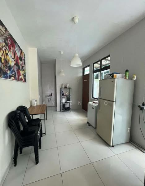 Cluster House for Sale in Taman Sutera Utama (Skudai) - Kayden Ng - Kitchen - PropertyGuru.com.my