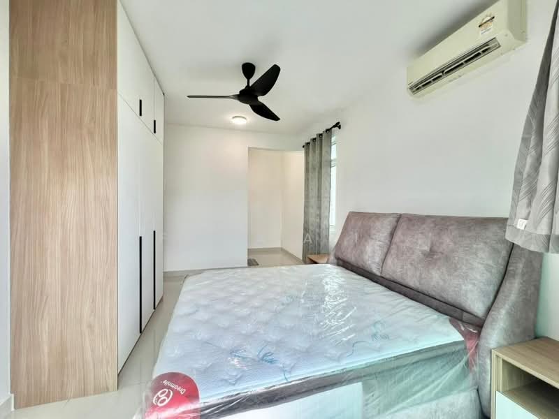 Kondominium untuk Dijual di Flora Rosa - Faiza Aziz - Bedroom - PropertyGuru.com.my