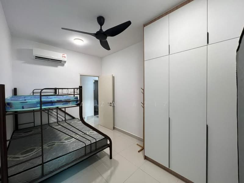 Kondominium untuk Dijual di Flora Rosa - Faiza Aziz - Bedroom - PropertyGuru.com.my