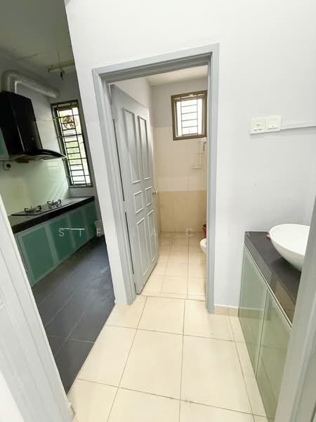 Cluster House for Rent in Johor Bahru (Johor) - Stella Chia - Kitchen - PropertyGuru.com.my