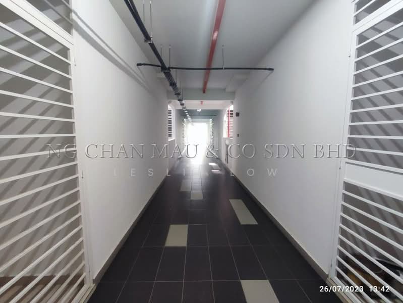 Kondominium untuk Dijual di Permata Residences - Leslie Low - Corridor - PropertyGuru.com.my