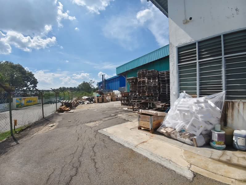 Factory for Sale in Taman Perindustrian Alor Gajah (Alor Gajah) - William Chong - Exterior - PropertyGuru.com.my