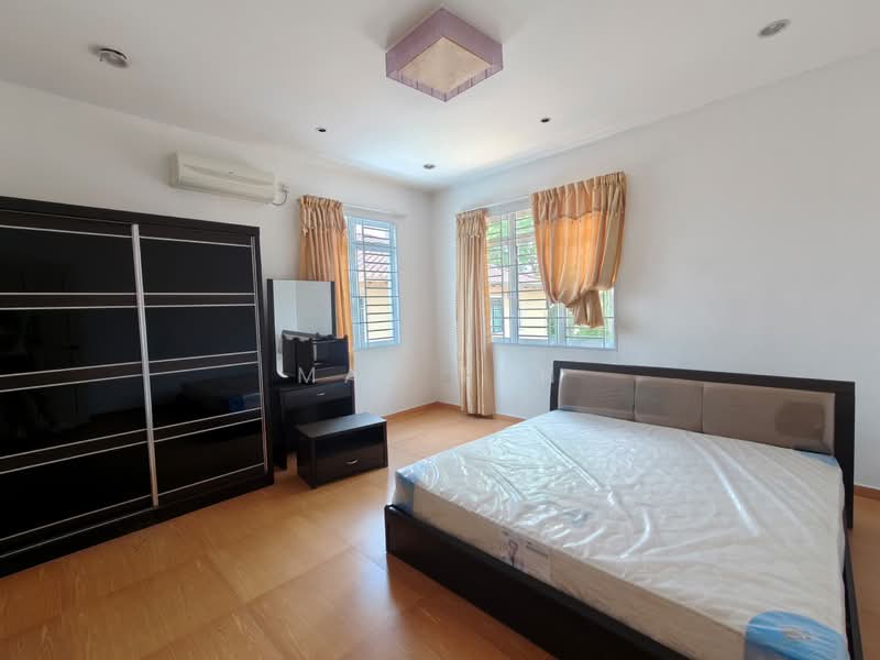 Bungalow for Sale in Kluang (Johor) - May Tan - Bedroom - PropertyGuru.com.my