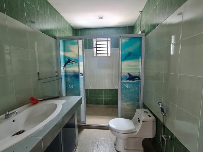 Bungalow for Sale in Kluang (Johor) - May Tan - Bathroom - PropertyGuru.com.my