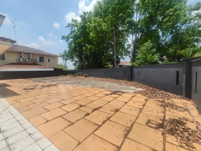 Bungalow for Sale in Kluang (Johor) - May Tan - Exterior - PropertyGuru.com.my