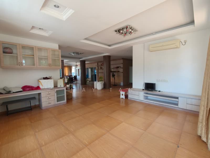 Bungalow for Sale in Kluang (Johor) - May Tan - Living Room - PropertyGuru.com.my