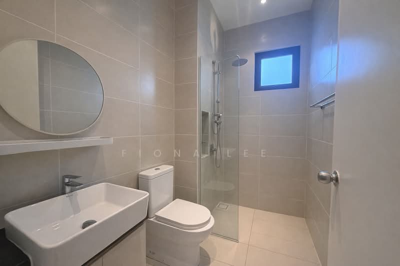 Semi-Detached House for Rent in Telok Panglima Garang (Selangor) - Fiona Lee - Bathroom - PropertyGuru.com.my