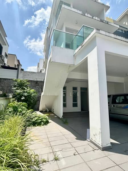 Cluster House for Sale in Setia Tropika (Johor Bahru) - Michelle He - Exterior - PropertyGuru.com.my