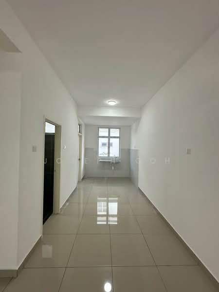 Rumah Teres 2 Tingkat untuk Dijual di Taman Sri Penawar (Pengerang) - Joseph Goh - Corridor - PropertyGuru.com.my