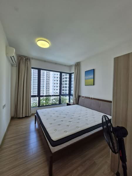Apartment for Rent at Regalia Park @ Forest City - Jane Loh - Master Bedroom  - PropertyGuru.com.my
