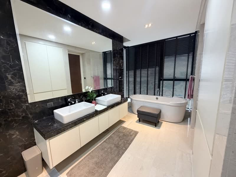 Service Residence for Sale at The Astaka @ 1 Bukit Senyum - Yik Tat - Bathroom - PropertyGuru.com.my