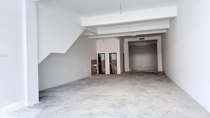 Shop for Rent in Bandar Gamuda Gardens (Rawang) - Amber Lai - Interior - PropertyGuru.com.my