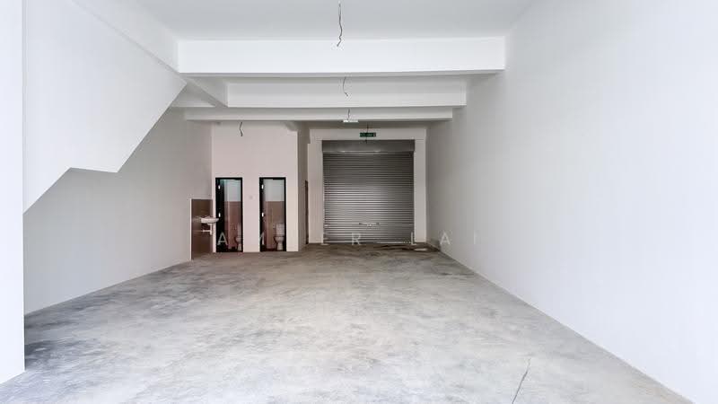 Shop for Rent in Bandar Gamuda Gardens (Rawang) - Amber Lai - Interior - PropertyGuru.com.my