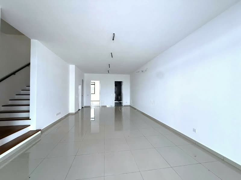 Rumah Teres 2 Tingkat untuk Dijual di Bandar Seri Alam (Masai) - Karl Lim - Living Room - PropertyGuru.com.my