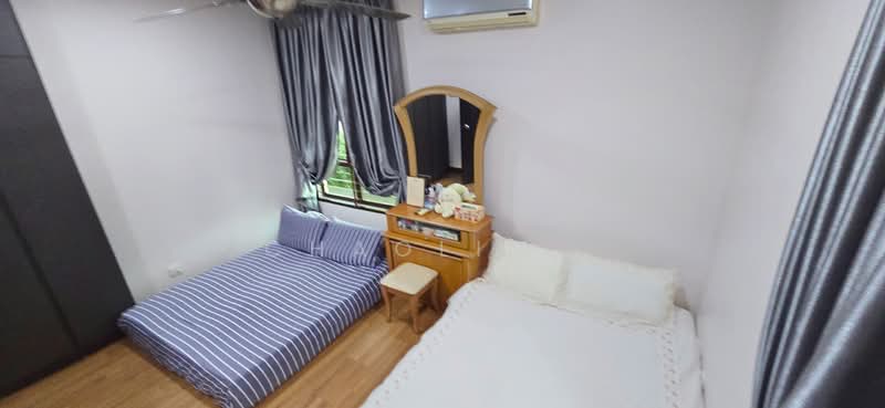 Rumah Berkembar untuk Dijual di Country Heights (Kajang) - ChaoLim . - Bedroom - PropertyGuru.com.my