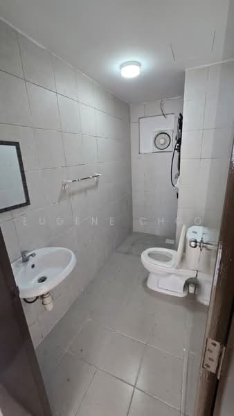Flat for Sale at Residensi KepongMas - Eugene Choo - Bathroom - PropertyGuru.com.my