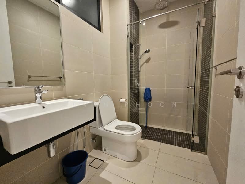 Servis Apartment untuk Disewa di The Sentral Suites - Alvin Phoon - Bathroom - PropertyGuru.com.my