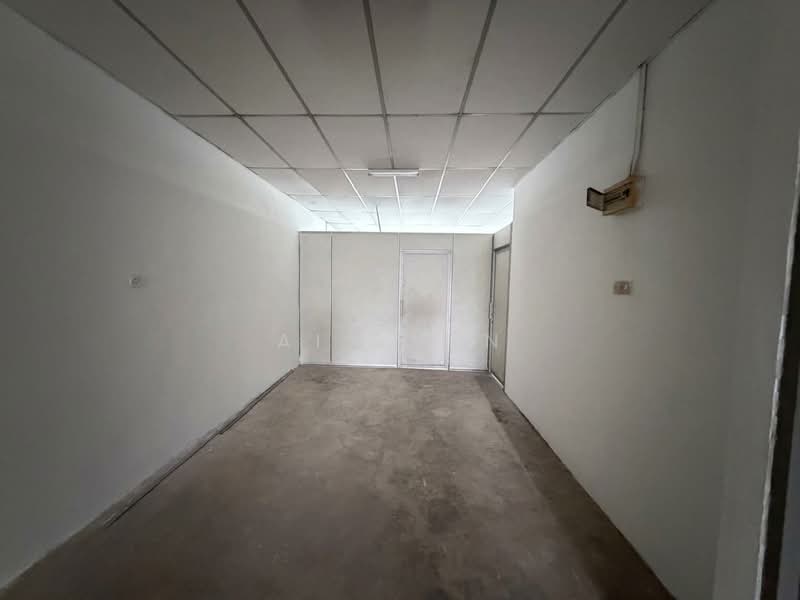 Shop for Rent in Sungai Rambai (Bukit Mertajam) - Ai Xuen - Interior - PropertyGuru.com.my