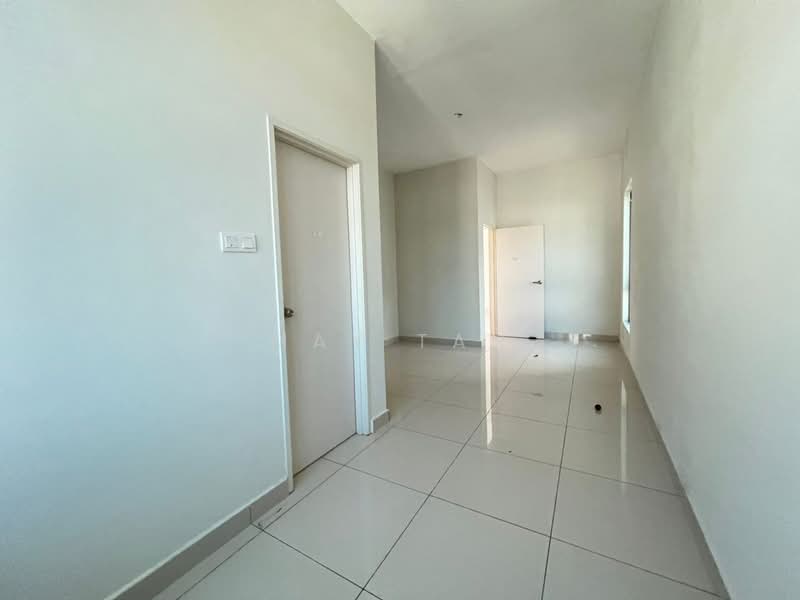 Rumah Teres 2 Tingkat untuk Dijual di Taman Tasik Indah (Kluang) - May Tan - Interior - PropertyGuru.com.my