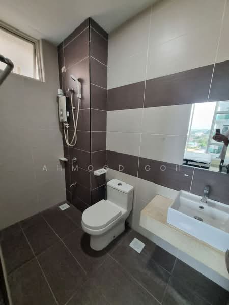 Kondominium untuk Disewa di M Condominium @ Larkin - AhMood Goh - Bathroom - PropertyGuru.com.my