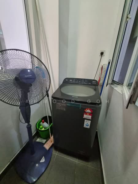 Kondominium untuk Disewa di M Condominium @ Larkin - AhMood Goh - Balcony - PropertyGuru.com.my