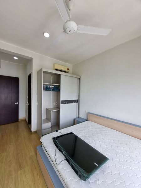 Condominium for Rent at Amberside @ Country Garden Danga Bay - AhMood Goh - Bedroom - PropertyGuru.com.my