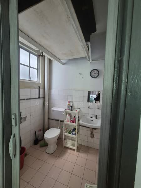 Pangsapuri untuk Dijual di Apartment Ruby - MS Chong - Bathroom - PropertyGuru.com.my