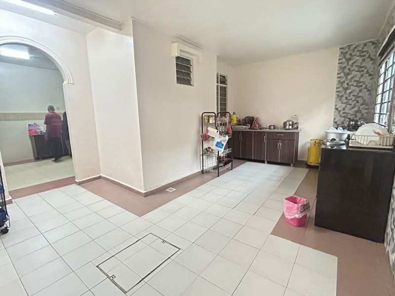Rumah Teres 2 Tingkat untuk Dijual di Taman Nusa Damai (Pasir Gudang) - Darren Ho - Kitchen - PropertyGuru.com.my