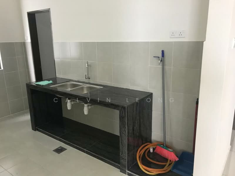 Servis Apartment untuk Dijual di Suria Putra - Calvin Leong - Kitchen - PropertyGuru.com.my