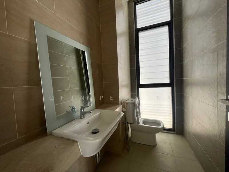 Zero-Lot Bungalow for Sale in Ampang (Kuala Lumpur) - Chin Pey Ling - Bathroom - PropertyGuru.com.my