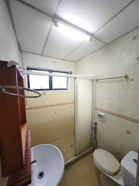 Kondominium untuk Disewa di Golf Vista Resort Homes - PENNY CHEN - Bathroom - PropertyGuru.com.my