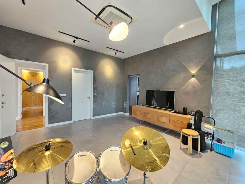 Rumah Banglo untuk Dijual di Bandar Sungai Long (Selangor) - Janice Lau - Living Room - PropertyGuru.com.my