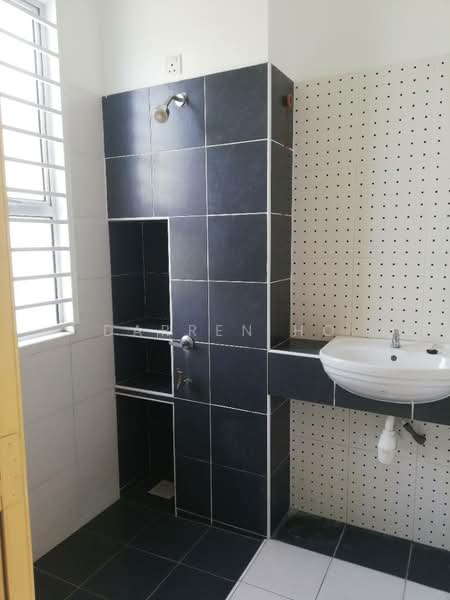 2-storey Terraced House for Sale in Setia Eco Gardens (Gelang Patah) - Darren Ho - Bathroom - PropertyGuru.com.my