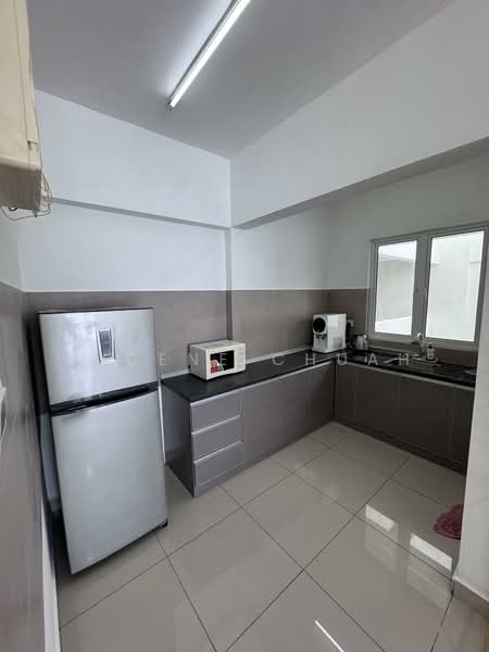 Condominium for Rent at Gardens Ville - Eugene Chuah - Kitchen - PropertyGuru.com.my