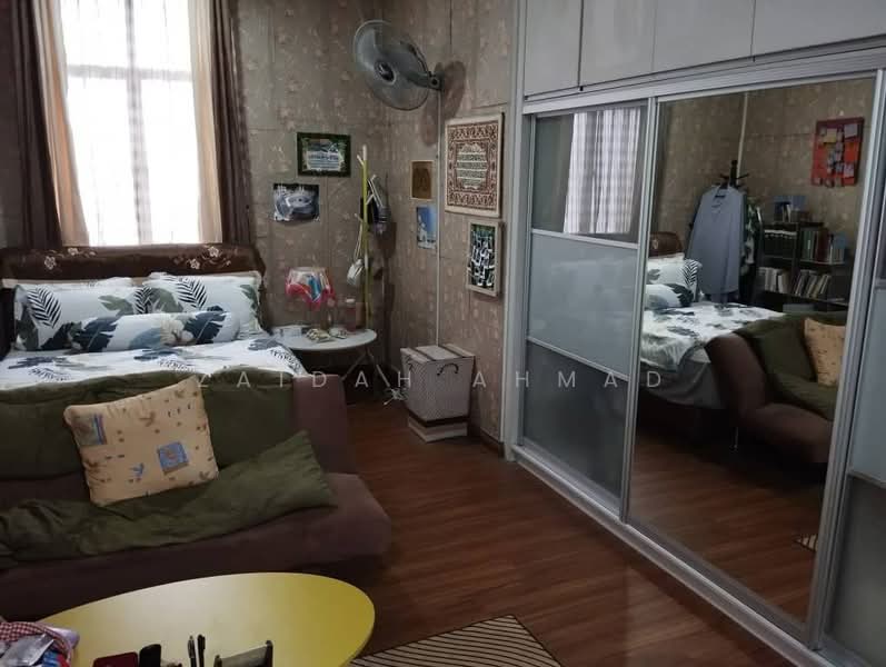 Terraced House for Sale in Shah Alam (Selangor) - Zaidah Ahmad - Bedroom - PropertyGuru.com.my