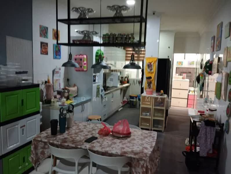 Terraced House for Sale in Shah Alam (Selangor) - Zaidah Ahmad - Kitchen - PropertyGuru.com.my